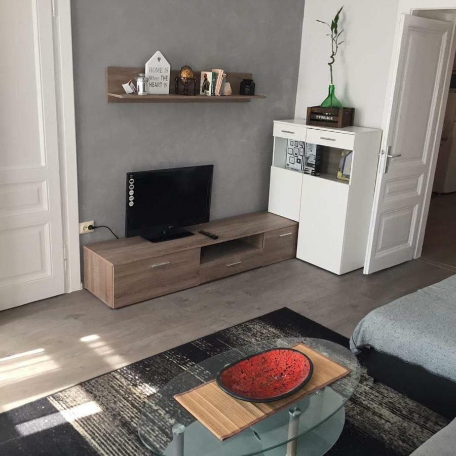Apartment Max 4 Stars Fiume Kültér fotó